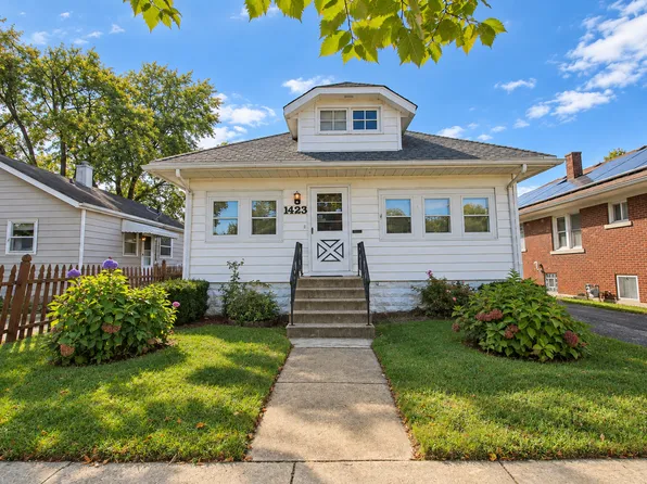 1423 N Raynor Ave, Joliet, IL 60435