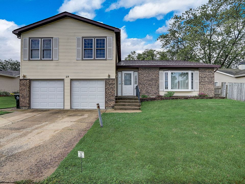 1st image of 37 Hesterman Dr