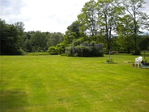 2nd image of 6471 Kelly Rd