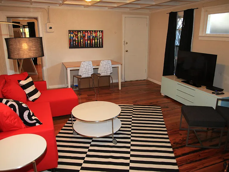 935 Spruce St #1 — Photo 6