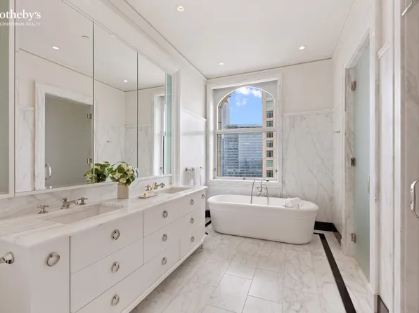 2 Park Place image 7 of 20