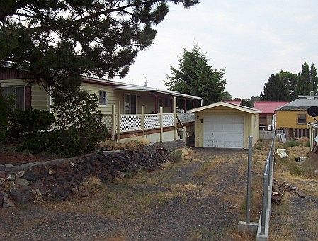 2nd image of 423 4th Ave NE