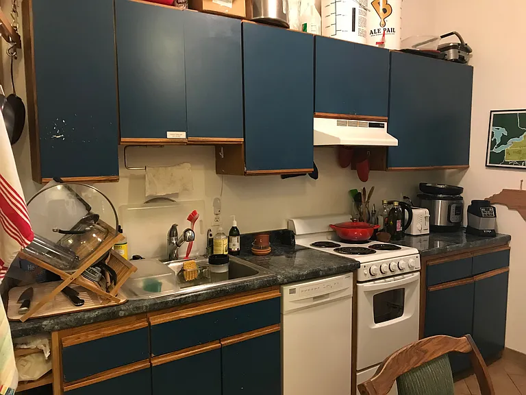 96 Linden St — Photo 13