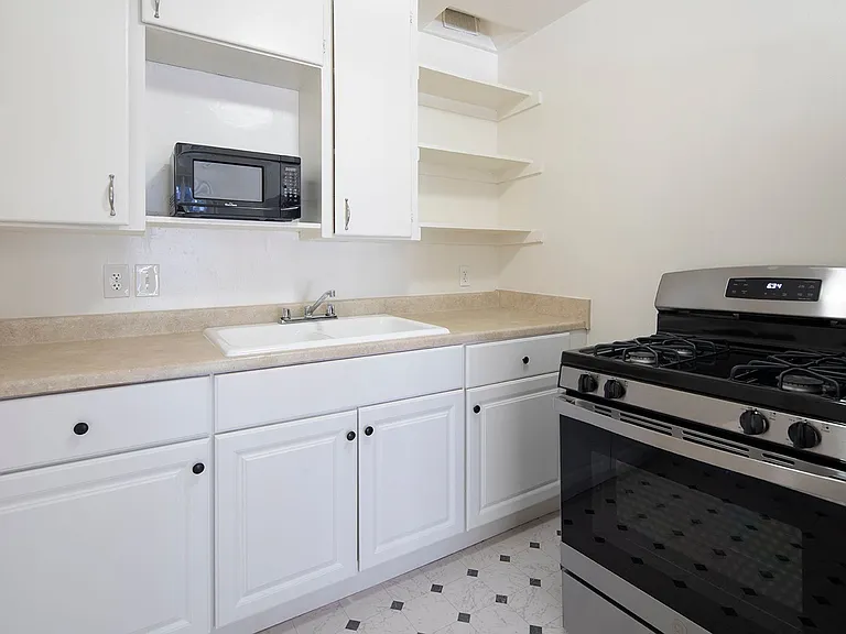 Aztec Lofts Apartments — Photo 6