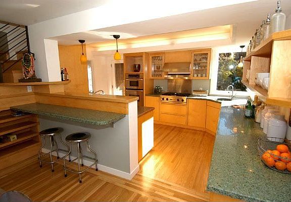 "Magazine" Quality Kitchen