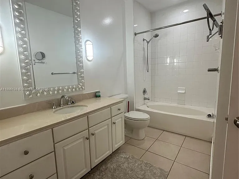2001 Biscayne Blvd #3503 — Photo 20