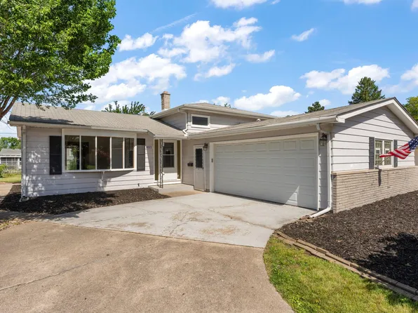8522 Jefferson Ave, Munster, IN 46321