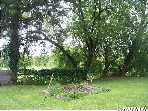 5th image of 1440 Comstock Ave