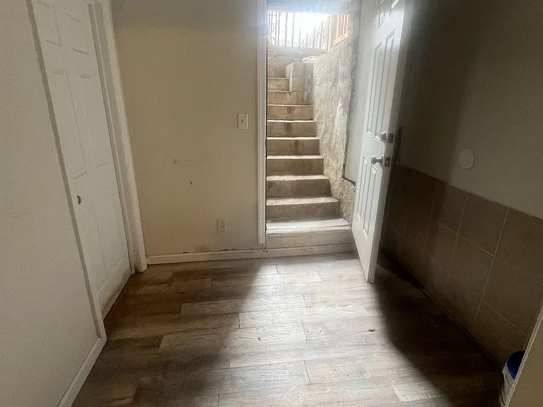 50 S 2nd St #BASEMENT — Photo 5