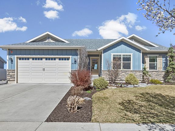 2nd image of 142 Deer Creek Trl