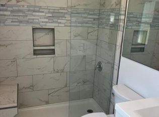 712 Mary St, Mc Kees Rocks, PA 15136