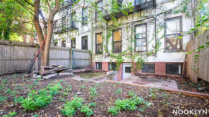 Rented by Nooklyn NYC LLC | media 50