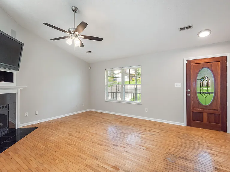 5957 Warrenpark Ln — Photo 5