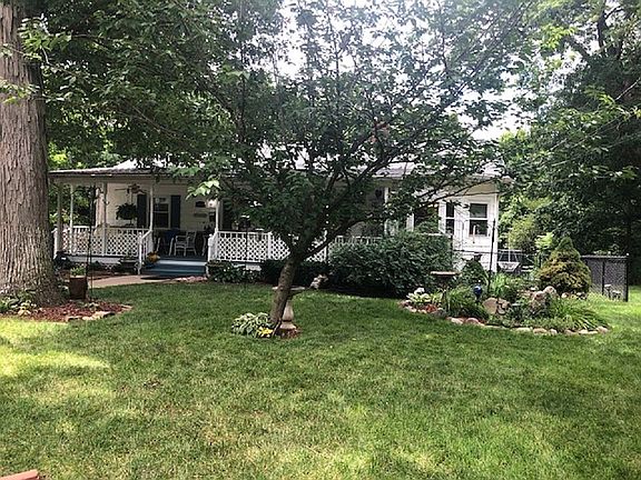 Another view of Front of Hom