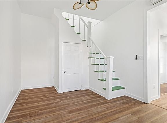 3rd image of 828 N Gayoso St APT A