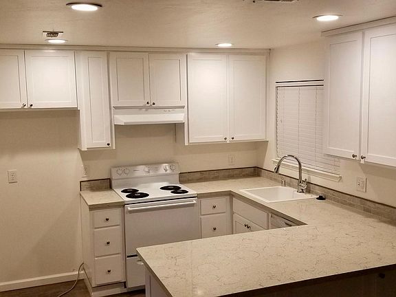 2nd image of 1342 Princess Dr