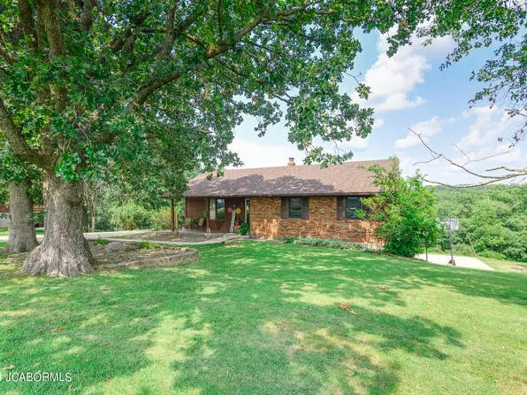 6533 Village Rd, Jefferson City, MO 65101