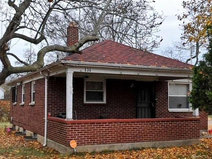 1st image of 836 Danner Ave