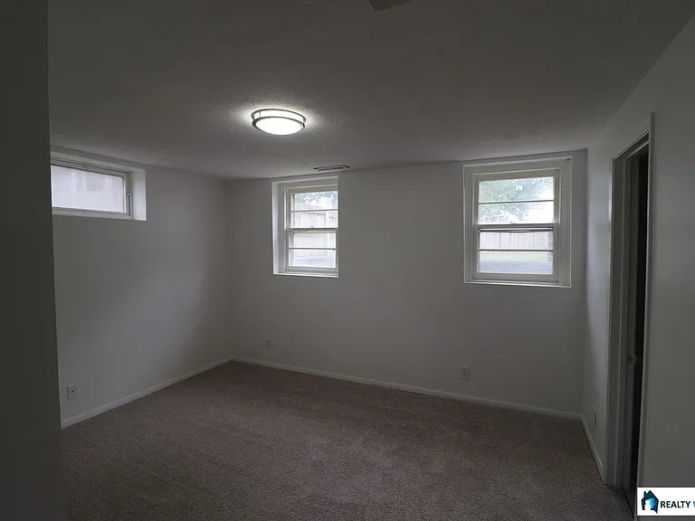2131 S 57th St — Photo 16