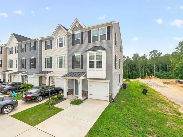 2402 Crescent Way, Charlottesville, VA 22911