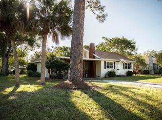 2056 35th Ave, Vero Beach, FL 32960