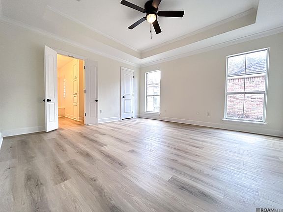 4th image of 3723 Soledad Ave