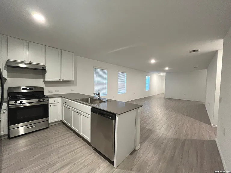 10042 Kersey Ml — Photo 8