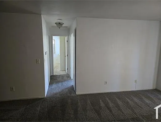 2287 Lakeview Cir — Photo 6