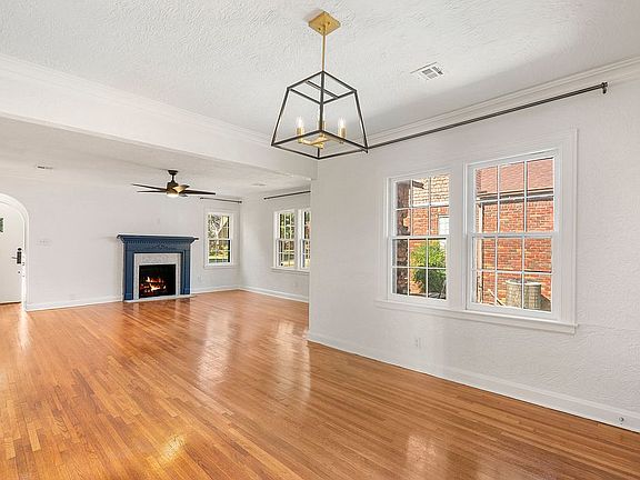 Dining Rm. facing Living Rm.