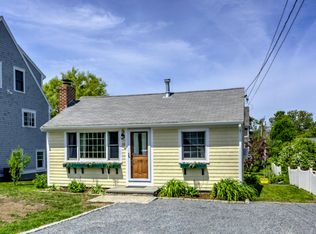 29 Almy Ave, Sandwich, MA 02563