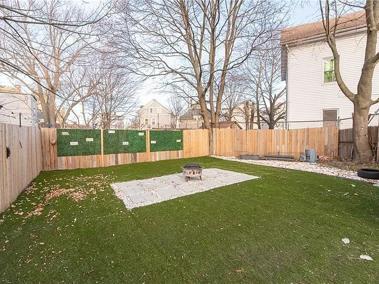 49 Hollis St #1 — Photo 15