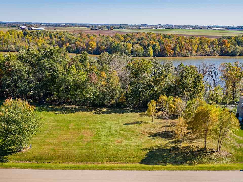 1st image of River Forest Dr #4
