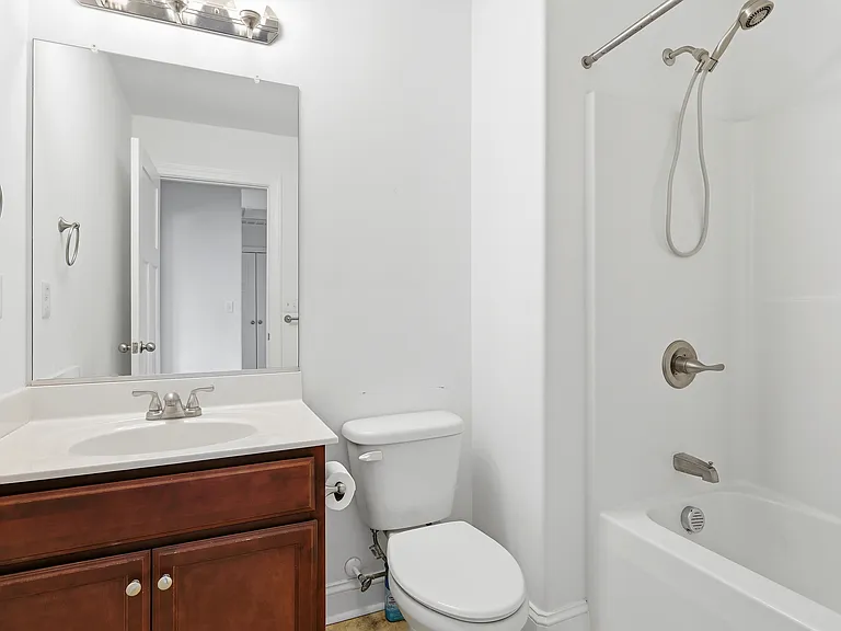 122 Rosedale Dr — Photo 12