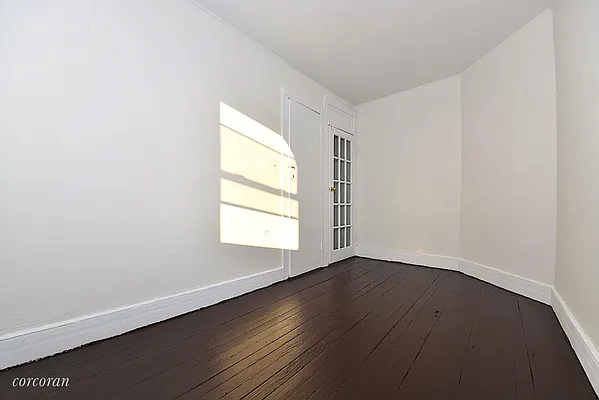 Rented by Corcoran | media 29