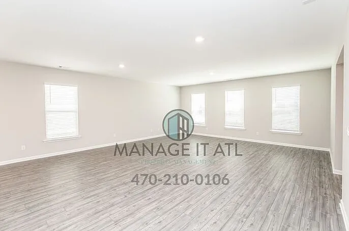 123 Peregrine Point — Photo 4