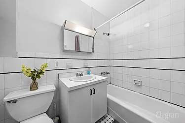 Rented by Elegran