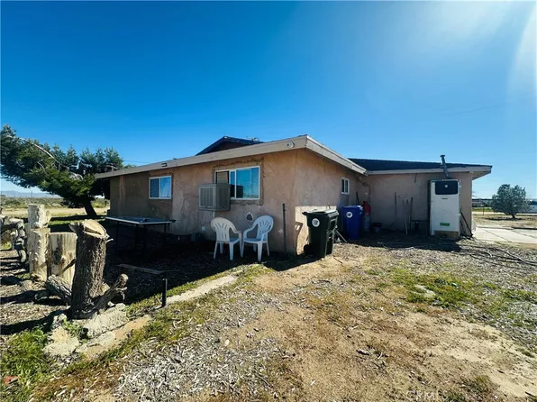15026 Richmond Ave, Victorville, CA 92394