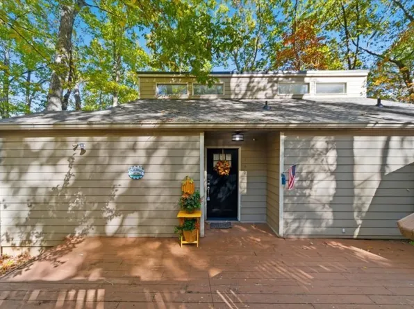 142 Indian Ridge Pl, Waleska, GA 30183