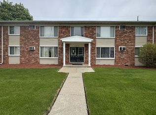 18646 Van Horn Rd #8, Trenton, MI 48183