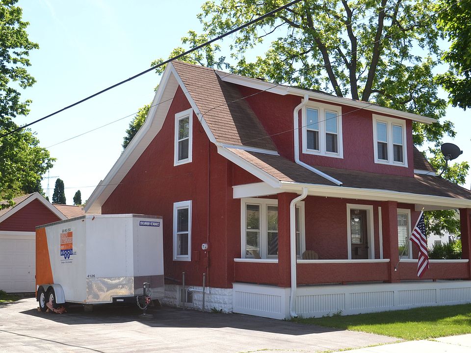 1st image of 609 N Greenfield Ave