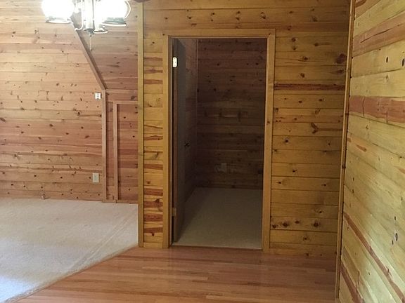 4th image of 38412 Beresford Way