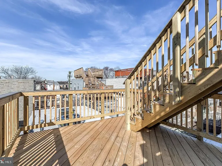 1440 S Charles St — Photo 46