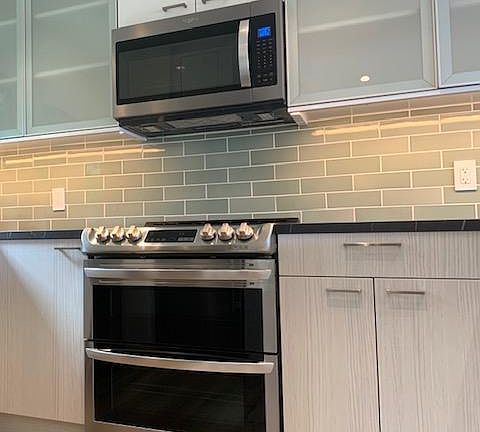 New micro and oven