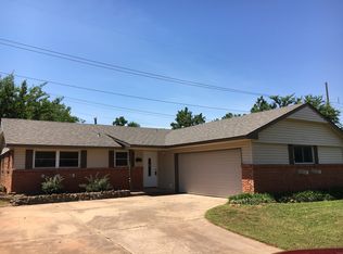 608 Ridgecrest Rd, Edmond, OK 73013