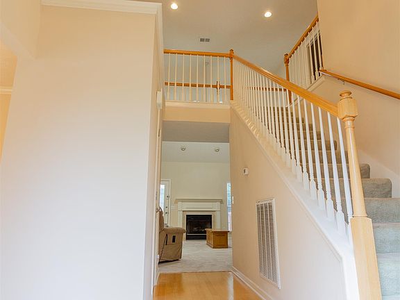 3rd image of 705 Charles Allison Ct