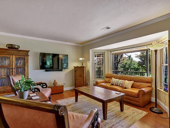 3rd image of 23263 Cypress Point Ct