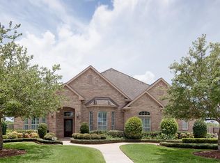 417 Overlook Dr, Friendswood, TX 77546