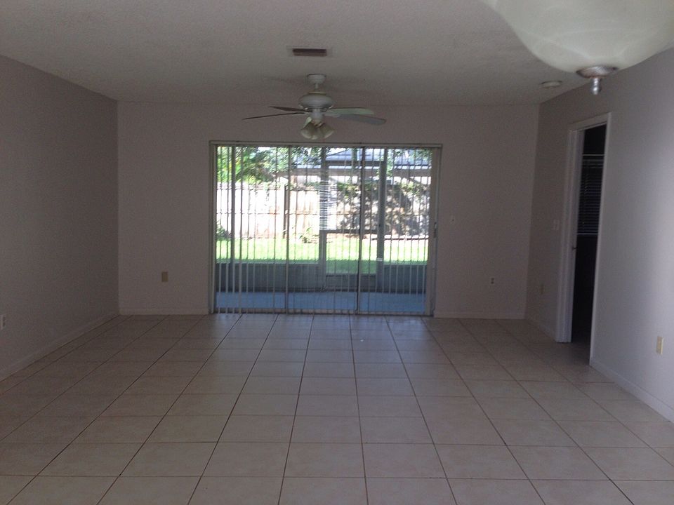 2nd image of 6743 Mauna Loa Blvd
