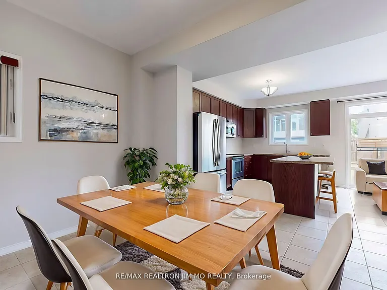 766 Grand Ridge Ave — Photo 4