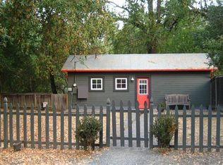 14782 Chalk Hill Rd, Healdsburg, CA 95448